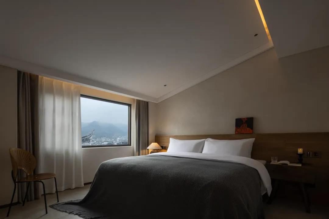 Phoenix Hall House Hotel Фенян Екстериор снимка
